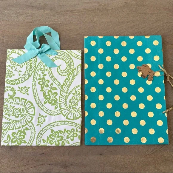 Set of 8 Colorful Gift Bags - Birthday / Celebration /Spring Summer /Polka Dots - Picture 7 of 16